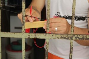 Em Tarauacá, detentos transformam artesanato em oportunidade de recomeço