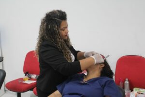 Maternidade Bárbara Heliodora promove dia de cuidado e valorização dos servidores