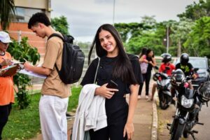 Estudantes do Acre enfrentam o primeiro dia de provas do Enem 2025 com ansiedade, fé e esperança