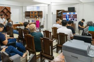 Governo do Acre promove empreendedorismo no Juruá com capacitação sobre comércio exterior