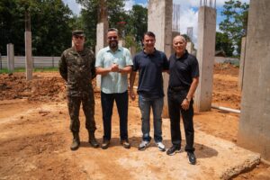 Alan Rick vistoria obras da nova Vila Militar do Exército e celebra: “Primeiro passo para a construção do maior Parque de Lazer de Rio Branco”