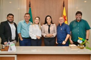 Vice-governadora Mailza conhece programa de trabalho em prol de famílias atípicas no Acre