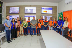 Prefeito Carlinhos do Pelado acompanha equipe técnica da Defesa Civil Nacional em áreas atingidas por enxurrada e local onde serão construídas casas para as famílias atingidas pela inundação em 2024