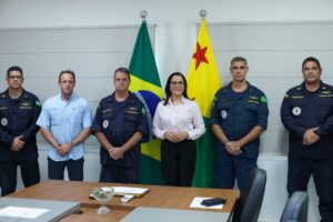 Vice-governadora Mailza recebe comandante do 9º Distrito Naval da Marinha do Brasil