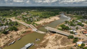 Estado aciona Justiça e obtém medidas emergenciais após colapso de ponte em Sena Madureira