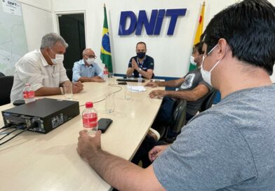 No DNIT, Petecão acompanha trabalhos da ponte de Rodrigues Alves e manutenção da BR-364