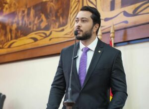 Jarude expõe situação da BR-317 e pede união dos deputados estaduais e federais na busca por recursos