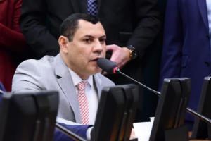 Com apoio decisivo do deputado Coronel Ulysses, Acre retorna à Taça Brasil de Futsal após dois anos