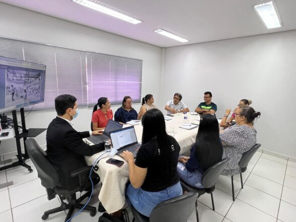 MPAC promove reunião em Brasileia para discutir políticas públicas educacionais a indígenas em contexto urbano