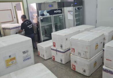 Acre recebe 78 mil doses para vacinação de alunos em escolas públicas