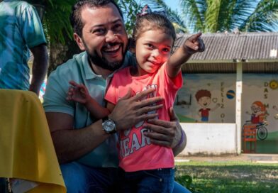 Jarude destina R$ 100 mil para ampliar sessões de equoterapia a crianças autistas em Senador Guiomard