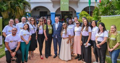 Governador Gladson Camelí e ministro Luís Roberto Barroso prestigiam o programa Justiça Itinerante em Xapuri Governador Gladson Camelí e ministro Luís Roberto Barroso prestigiam o programa Justiça Itinerante em Xapuri