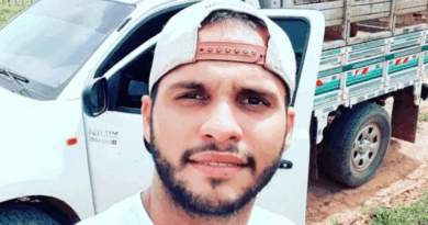 Após dias foragido, acusado de atropelar e matar Juliana Chaar é preso no Acre; carro também é encontrado Após dias foragido, acusado de atropelar e matar Juliana Chaar é preso no Acre; carro também é encontrado