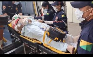 Homem cai de cavalo em Assis Brasil e é transferido em estado gravíssimo para o pronto-socorro de Rio Branco