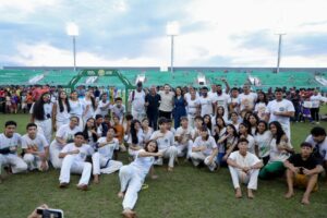 Investimento de mais de R$ 5 milhões marca entrega de kits na Arena da Floresta e vice-governadora Mailza destaca fortalecimento do esporte de base no Acre