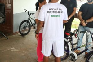 Pedais para Novos Tempos transforma trabalho prisional em reencontro, dignidade e esperança no Natal