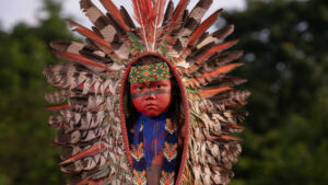 O renascimento cultural do Povo Shawãdawa pelo olhar fotográfico