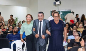 Em Sessão Solene, Câmara e Prefeitura de Brasiléia celebram 116 anos com entrega de títulos honoríficos