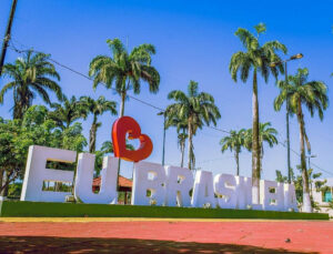 Brasiléia mantém liderança nas exportações do Acre e fortalece economia com destaque para castanha e carne suína