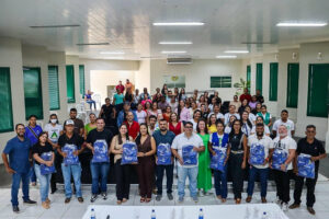 Prefeitura de Brasiléia entrega kits aos ACSs e abre a programação do setembro amarelo em Brasiléia
